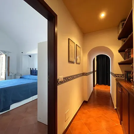 Holiday home Casa Papuzza E Casa Lucilla