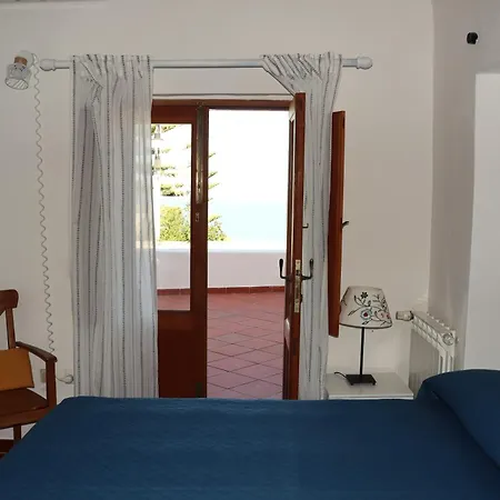 Casa Papuzza E Casa Lucilla Holiday home Malfa (Salina)