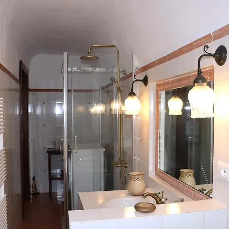 Holiday home Casa Papuzza E Casa Lucilla Malfa (Salina)